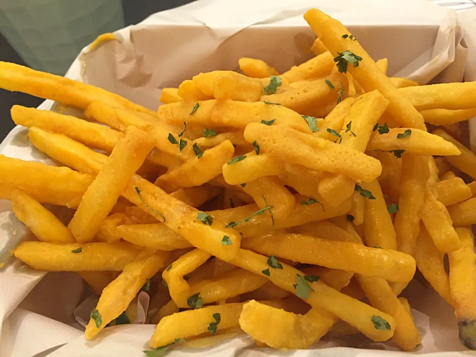 Salted egg fries|JooNy Limさん