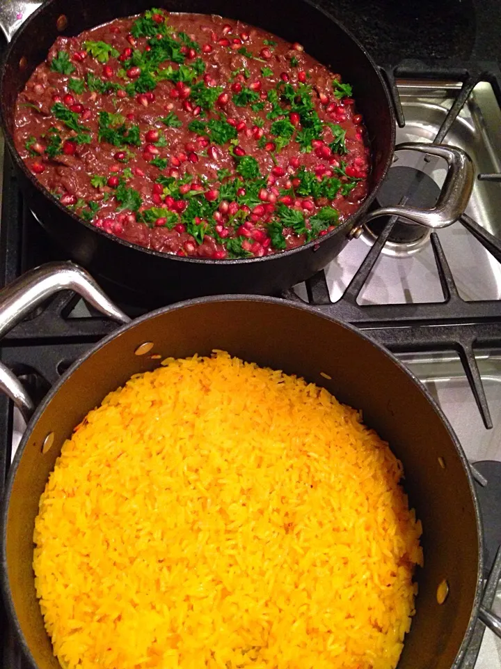 Snapdishの料理写真:Goat and lamb stew in pomegranate juice and walnuts with saffron rice|CookingWithLoveさん