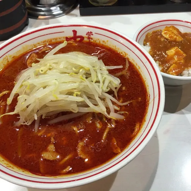 北極ラーメン＋プチ麻婆丼|マロさん