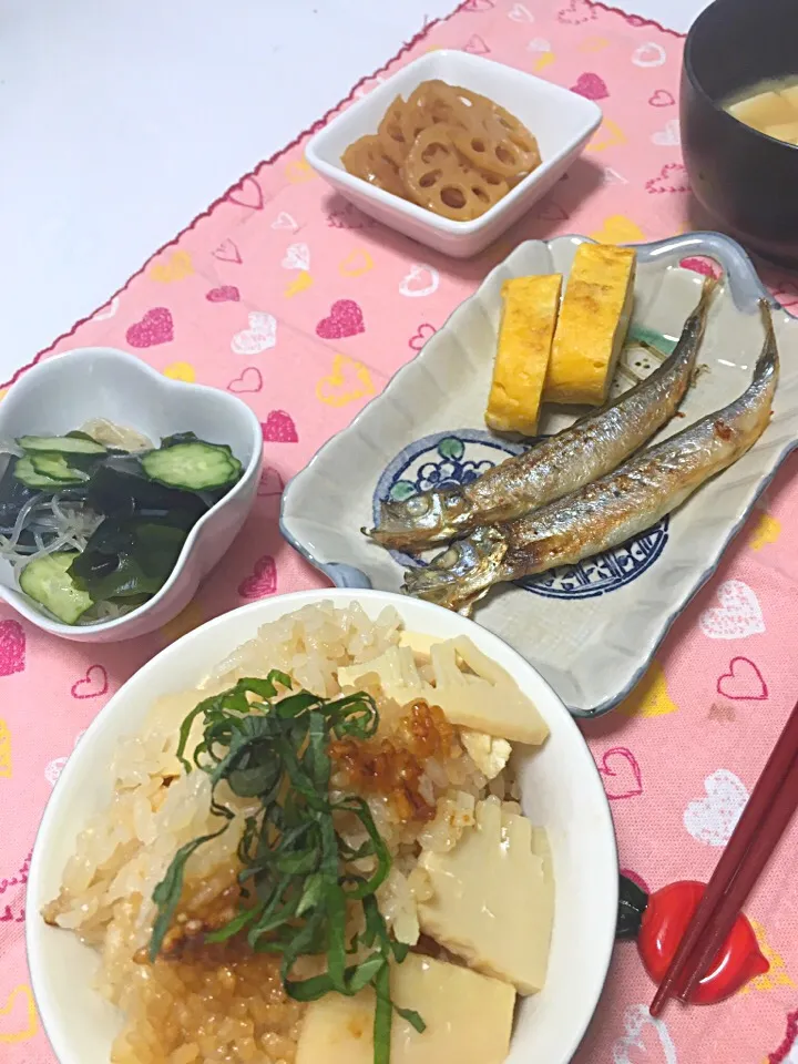 °筍ご飯
°味噌汁
°ししゃも
°だし巻き卵
°れんこんきんぴら
°酢の物|aiさん