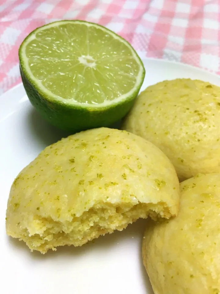 Moist, delicious and so refreshing!!
Lime cookies|gonbenさん