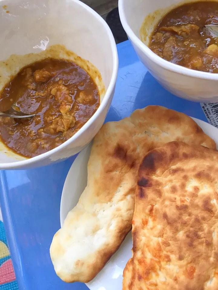 粉からコネコネナン＆インドカレー🍛😊|りさりささん