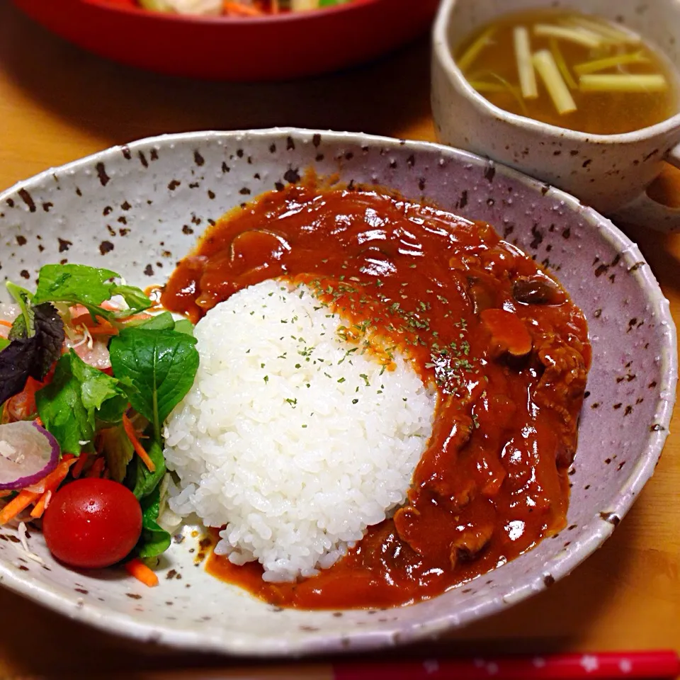 ハヤシライス🍛とセリのスープ☘〜益子焼きの器で〜|Yu Yu mamaさん