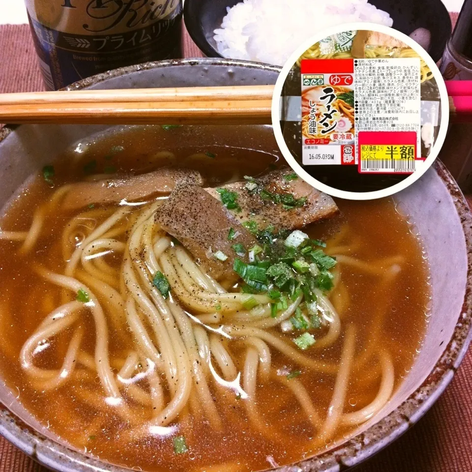 Snapdishの料理写真:#16050103 めん楽 ゆでラーメンしょう油味/ご飯 ¥90|dune725さん