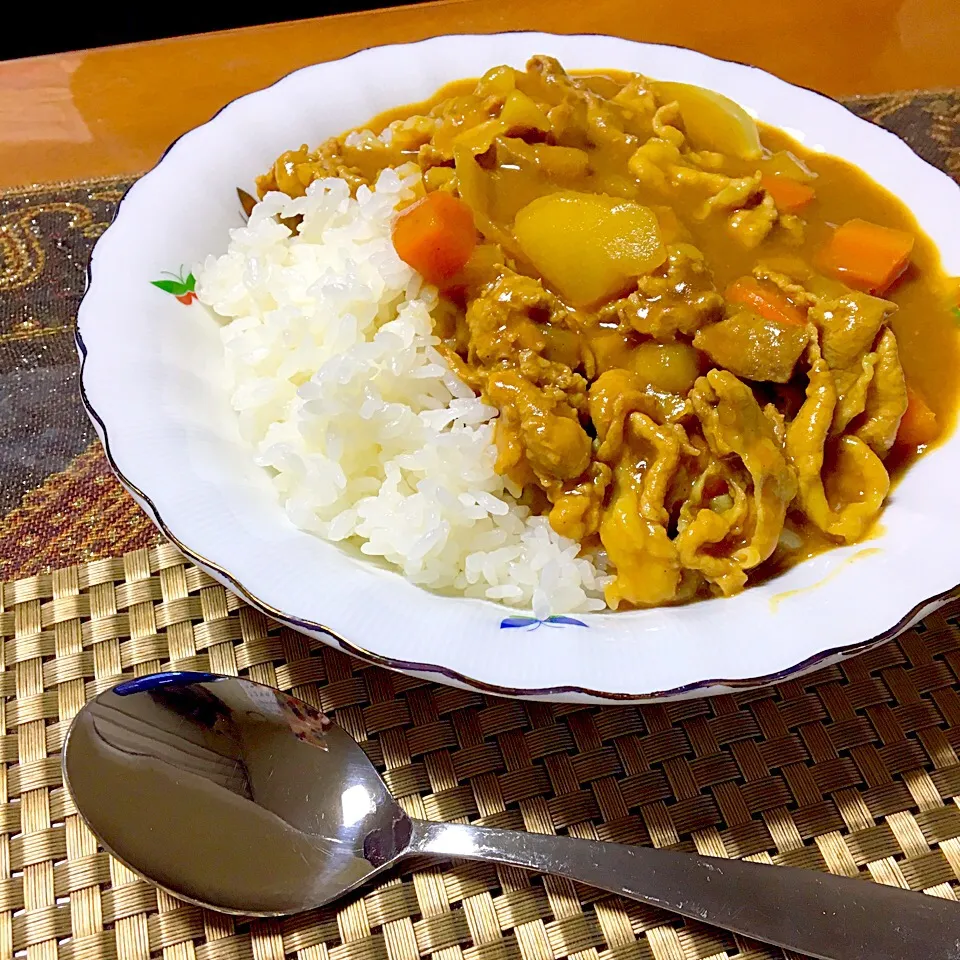 若旦那の肉カレー☺︎|renharuruさん