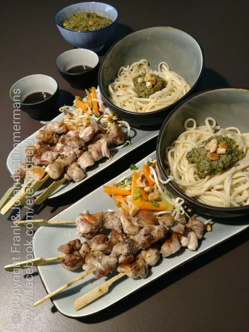 Udon with Thai Basil pesto & chicken sateh|Frank&Jolanda - Eteninbeeldさん