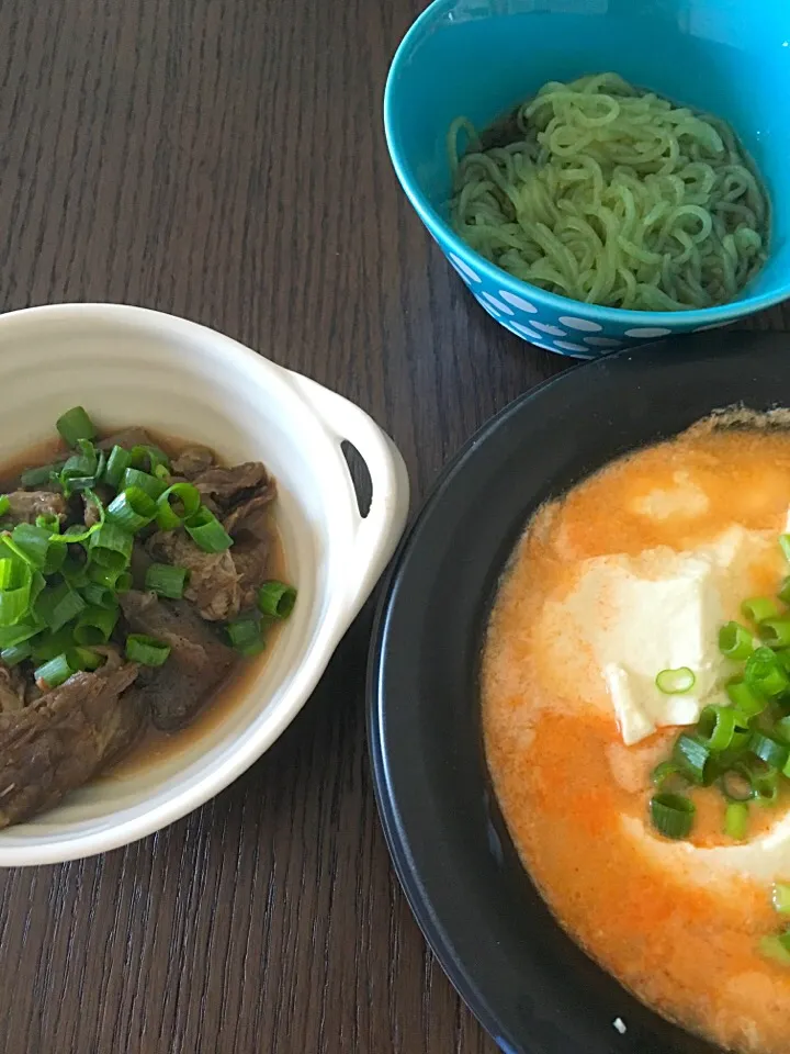 5月4日朝ごはん トムヤムクン豆腐 牛すじ煮 こんにゃくそうめん|やすこさん