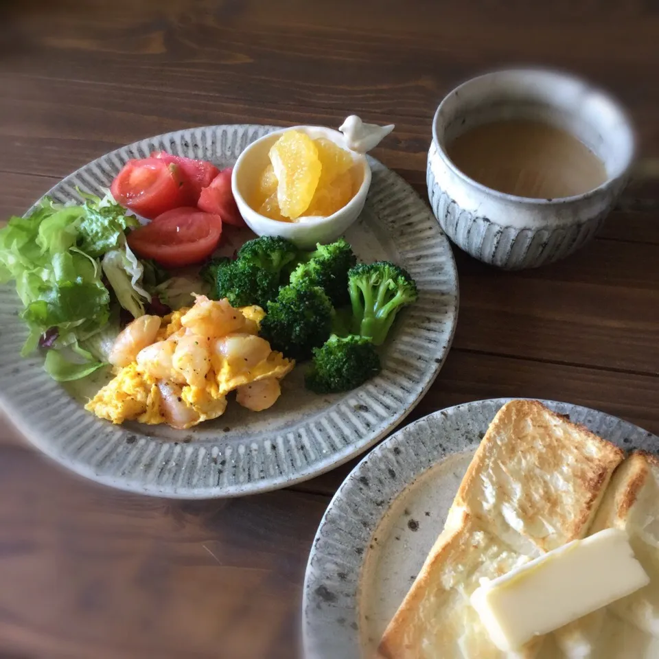 今日の朝ごはん|ぺんぎんさん