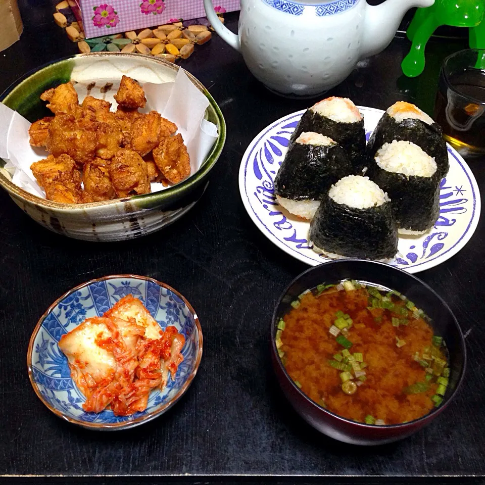 Snapdishの料理写真:オニギリ晩ご飯☆|つばりん亭さん