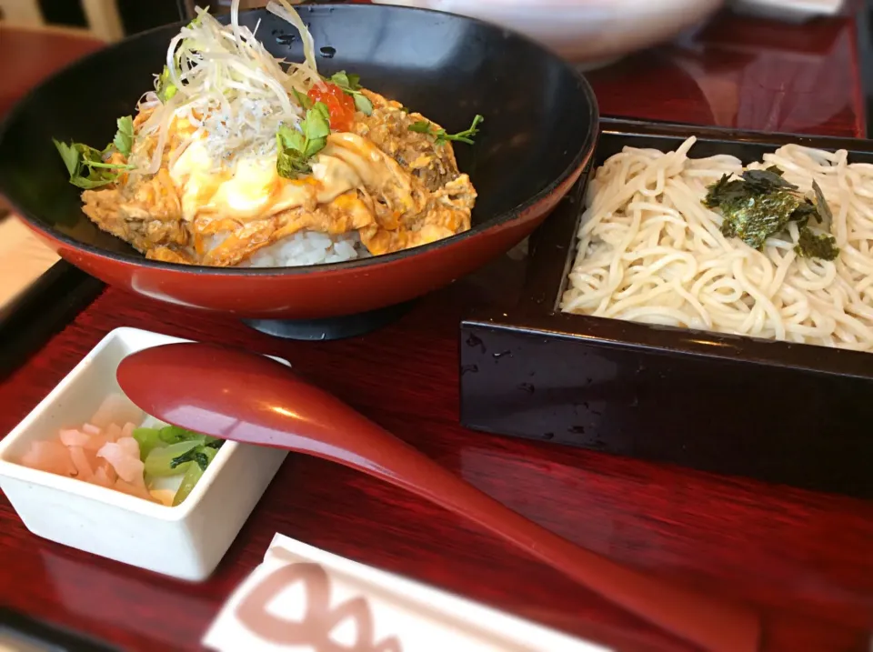 シラス親子丼😋|アライさんさん