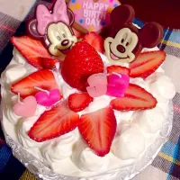 誕生日のケーキ♡|かおりさん