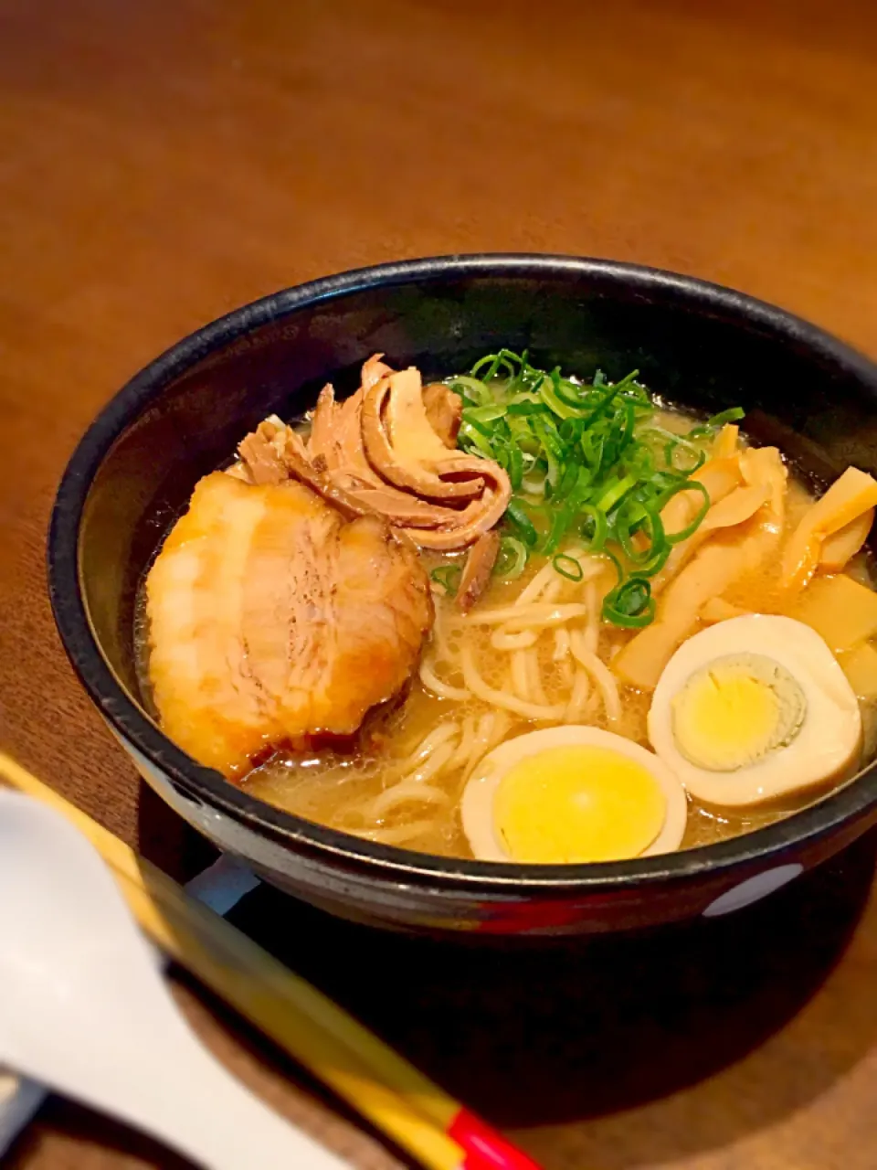 無垢ツヴァイテラーメン|くぅ♪さん