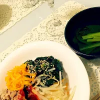 Snapdishの料理写真:ビビンバ丼☆スープ|Nanaさん