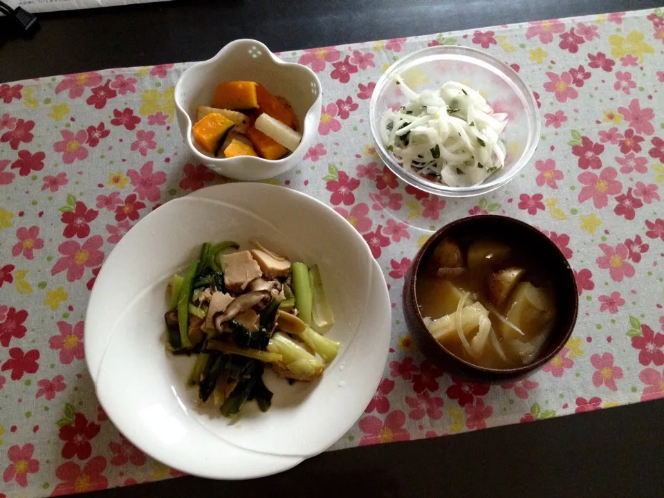 ベジ料理♡高野豆腐と小松菜の中華炒めご飯|みよさん