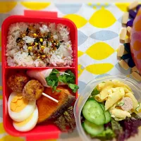 Snapdishの料理写真:久しぶりのお弁当
頑張りました|くみさんさん