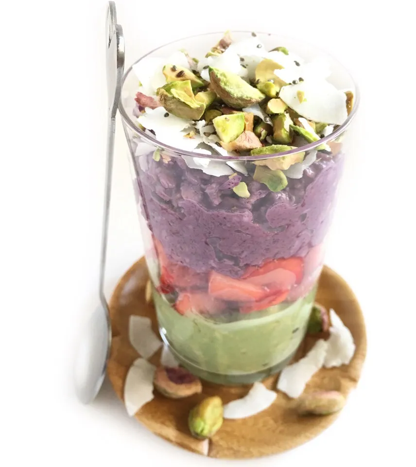 Matcha & maqui oats with fruits & nuts|coxiella24さん