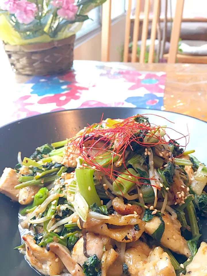 Snapdishの料理写真:鶏肉と旬の野菜の中華炒め|矢部肇子さん