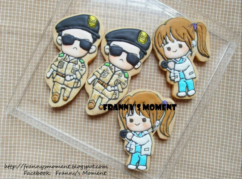 Icing  cookies 
Korea drama - Descendants of the sun|Frannyさん