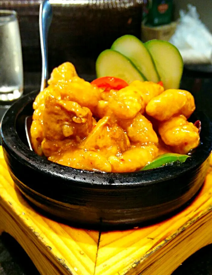 Sweet and Sour Fish Fillet in Clay Pot|Mariano Ngさん