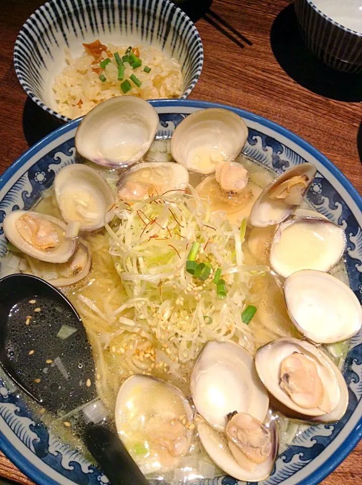 Snapdishの料理写真:はまぐりラーメン&ミニ帆立ごはん＠四代目 ひのでや（蓮田）|Kazuya Miyukiさん