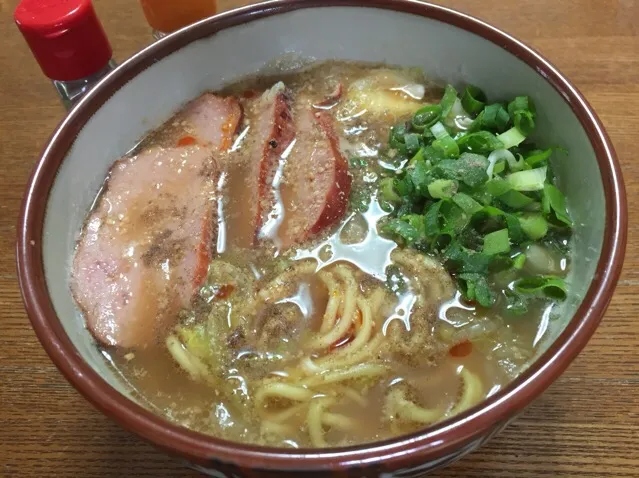 ラ王🍜、豚骨醤油味❗️ʕ̡̢̡*ϾεϿ*ʔ̢̡̢✨|サソリさん