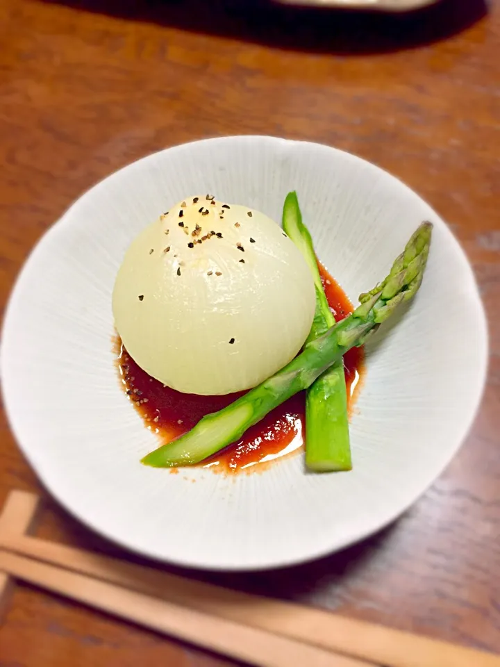 春の香り＊トロりん新玉と焼きアスパラのサラダ|tokotokoさん