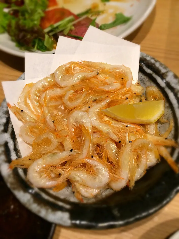 さすが富山！宴会で白えびの唐揚げ食べ放題でサービスです♡|あまねこ🌿さん