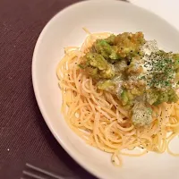 手抜き😛冷製アボカド明太クリームパスタ💞🍴|serioᵕ̈*⑅さん