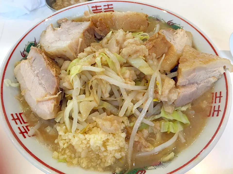 ラーメン荘歴史を刻め 枚方店 豚ラーメンアブラマシ|shu☆0510さん