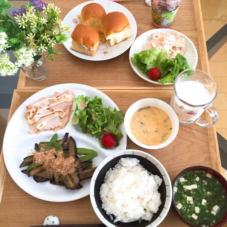 Snapdishの料理写真:5/8❤︎主人と娘の休日晩ごはん❤︎|Makinsさん