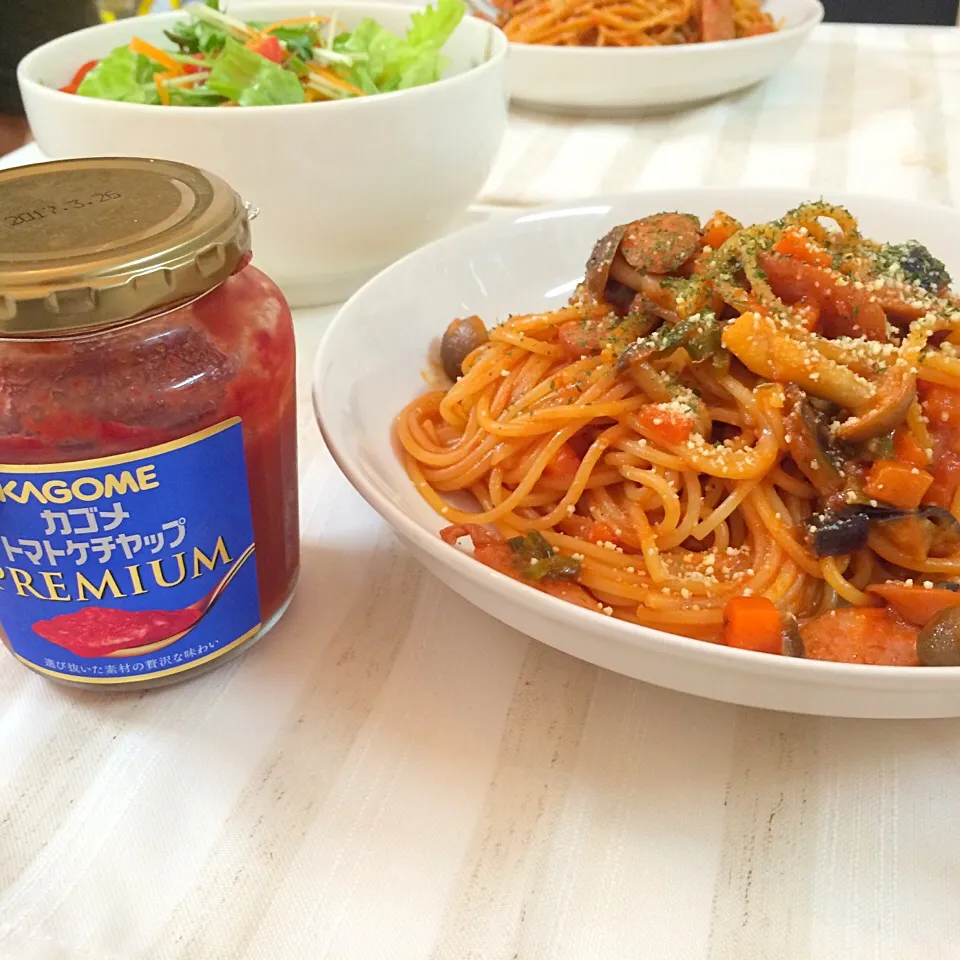 カゴメさんのトマトケチャップ🍅プレミアムでお野菜たっぷりナポリタン🍝|Jessy♡さん