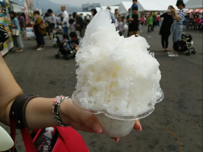 ふわふわなココナッツミルクのかき氷🍧|kamekameさん