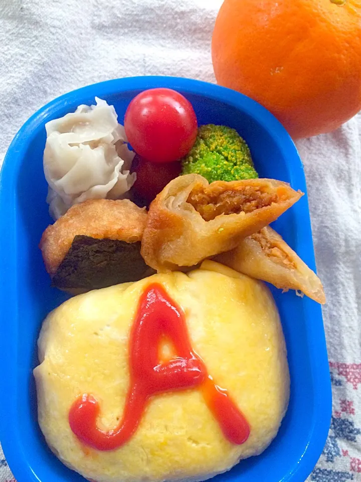 Lunch box☆omelet w/a filling of pilaf⭐️ｵﾑﾗｲｽ弁当|🌈Ami🍻さん