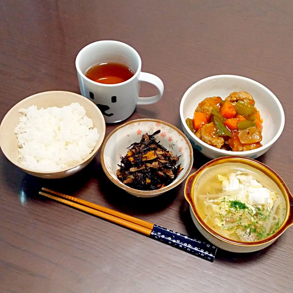 肉団子のケチャップ煮の夜ご飯♡|Mami.Nさん