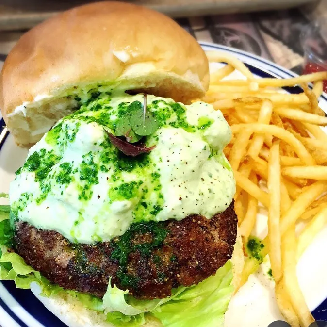 AVOCADO GREEN BURGER🍔🍟
@JS BURGER CAFE|NAO242508さん