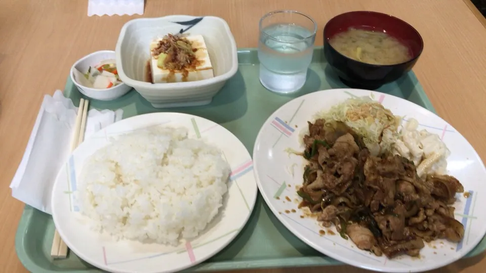 焼肉定食＋冷奴|おっちさん