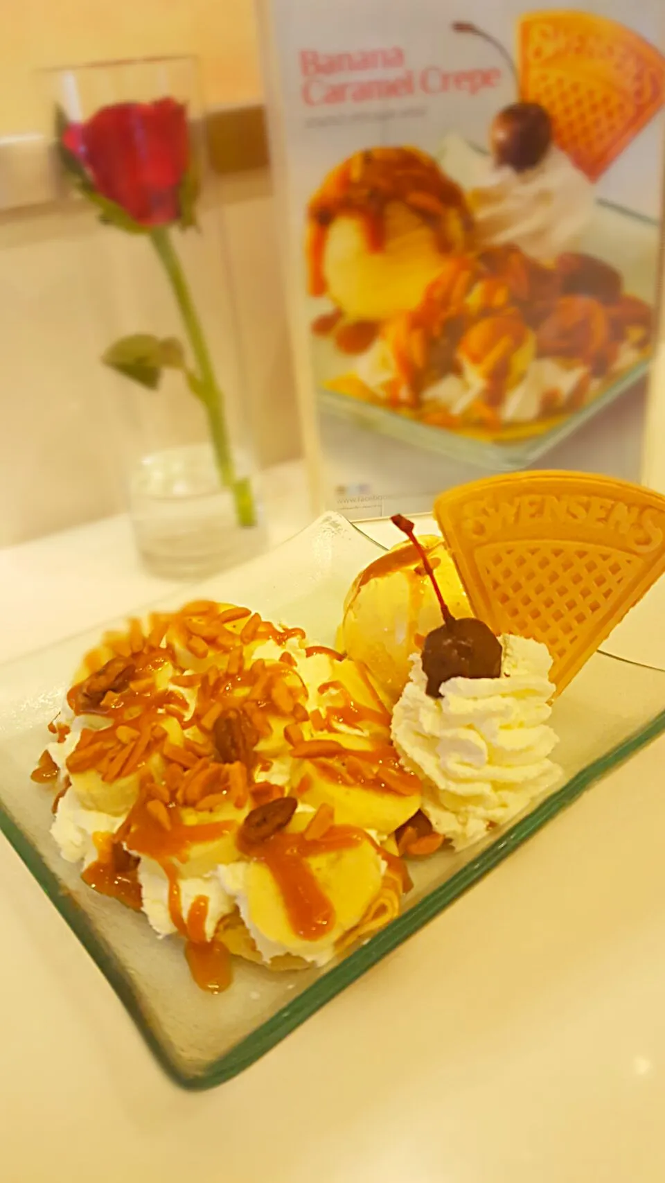 "บานาน่า คาราเมล เครป" 🍦😋🍌
(Banana Caramel Crepe)
ร้อนเกิ๊นนน กินติมดีก่า...😉😉|🌴Papa Naughty...(new id)🍹さん