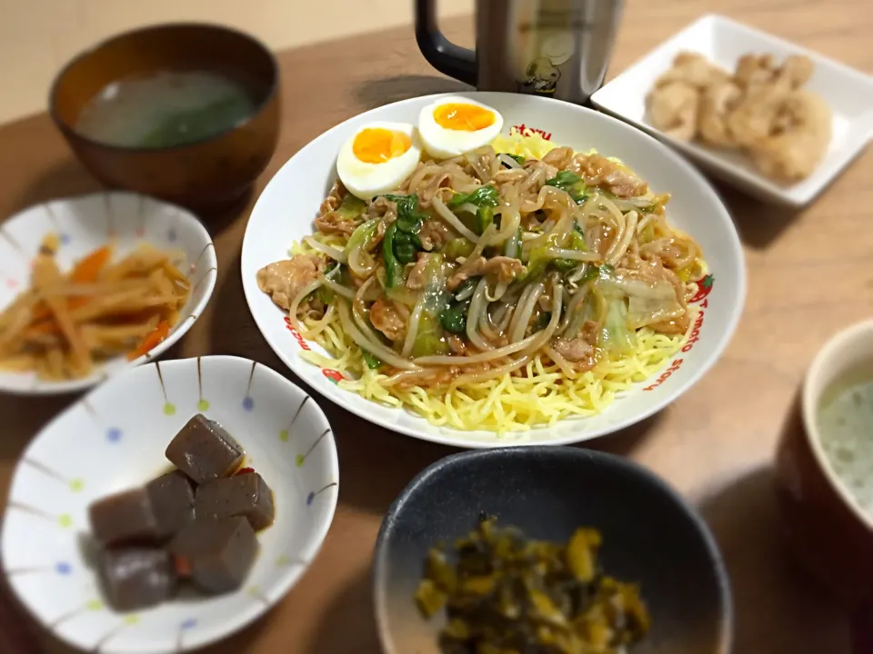 夜ご飯
･あんかけ焼きそば
･ピリ辛こんにゃく
･きんぴらごぼう
･高菜煮
･わかめスープ
･鶏皮|さきちゃんさん