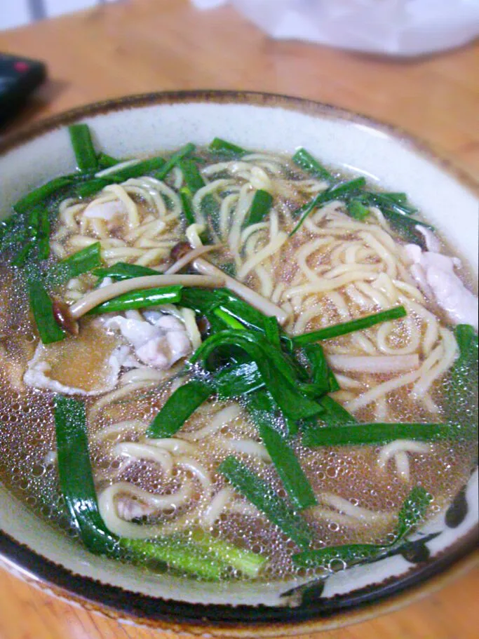 越後もちぶたと越後山えのきのネギラーメン♪|kamiyaさん