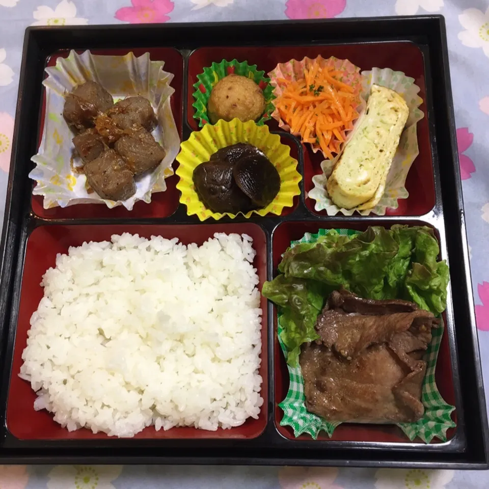 Snapdishの料理写真:今夜の松花堂弁当|美也子さん