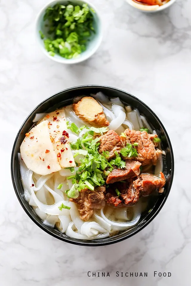 Beef Ho Fun Noodle Soup|💕Food Love💕さん