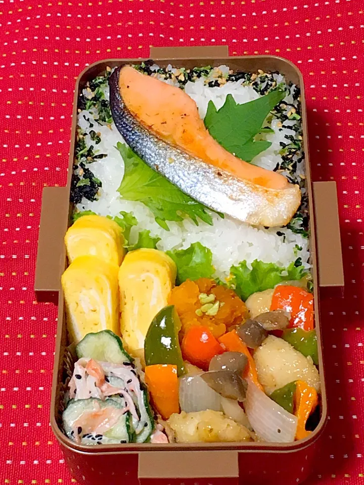 高校生男子のがっつり弁当.ﾟ٩(๑⃙⃘˙ᵕ˙๑⃙⃘)۶:.｡|おざMAMAさん