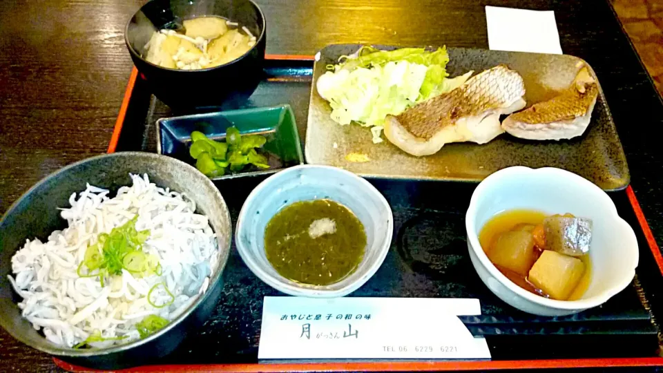 鳴門鯛味噌漬け焼きとシラスご飯|佐藤さん