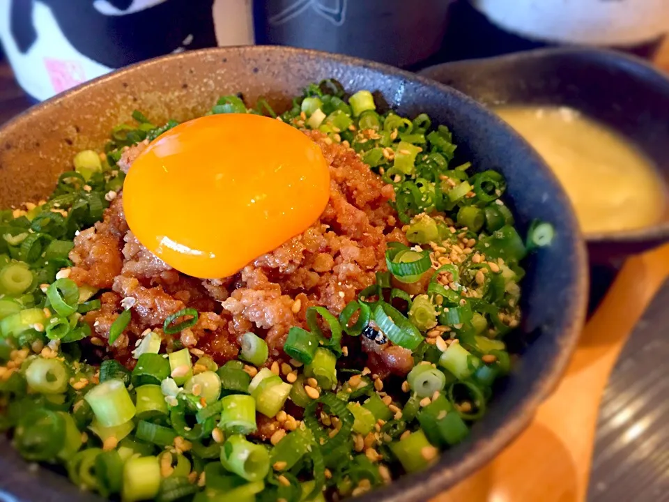 そぼろ丼|よっしぃさん