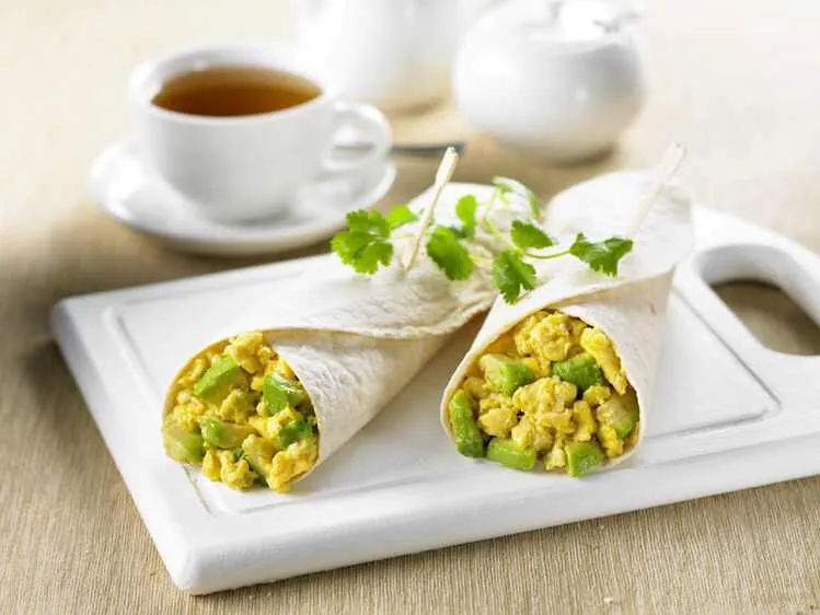 Avocado Scrambled Egg Wraps|💕Food Love💕さん