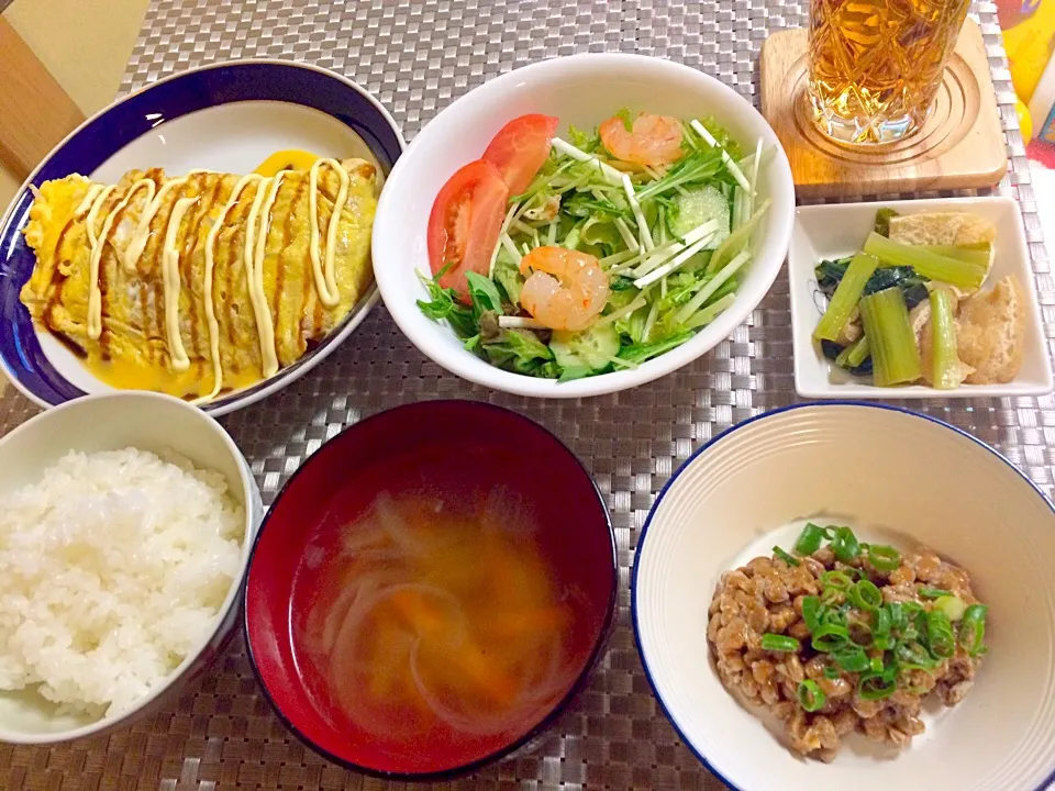 今日の夜ごはん

mainはとんぺい焼きでしたん💖|えりえいたさん