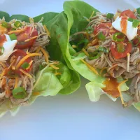 Snapdishの料理写真:Pork lettuce wraps|lindsay robesonさん