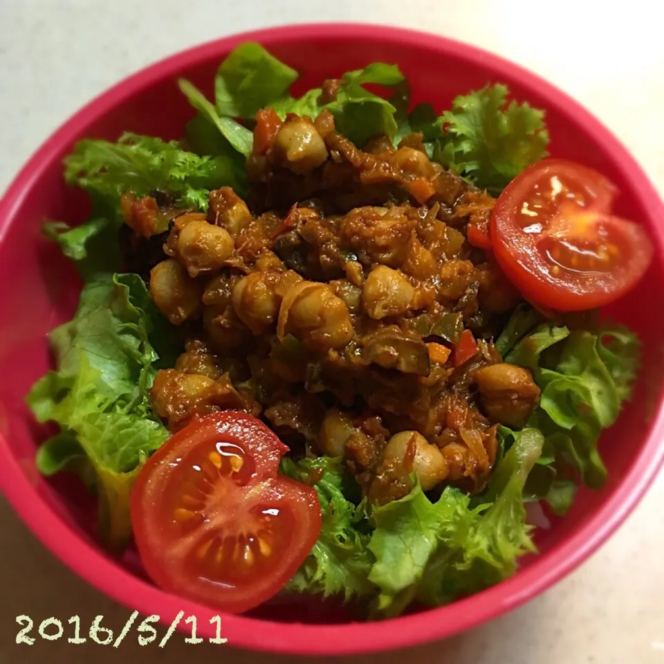 ツナとひよこ豆のドライカレー丼🍛|𓇼 Ⓢ Ⓗ Ⓘ Ⓝ Ⓞ Ⓑ Ⓤ 𓇼さん