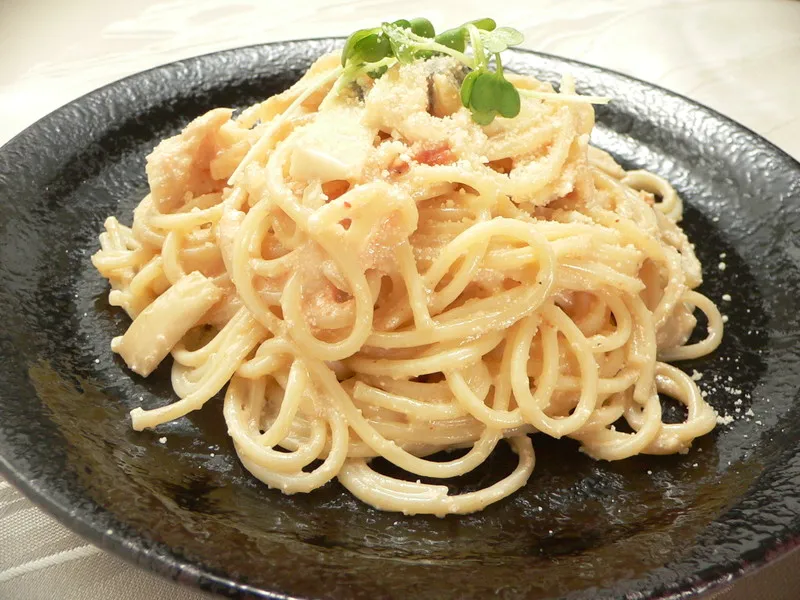 Snapdishの料理写真:簡単なのが嬉しい！ めんたいこクリームスパゲッティ #AllAbout|All About 料理レシピさん