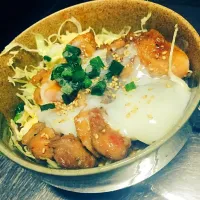 Snapdishの料理写真:鶏の中華風照り焼き丼|雅さん